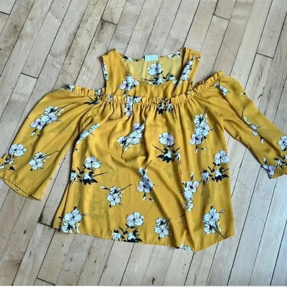 Sienna Sky Yellow Blouse with Flowers | Off the Shoulder Blouse | Floral | - Picture 2 of 8